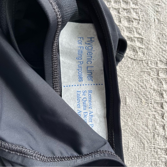 Nike Black w Pink Ombre Straps Cut-Out Back One-Piece Swimsuit NWT Size L - Picture 8 of 10